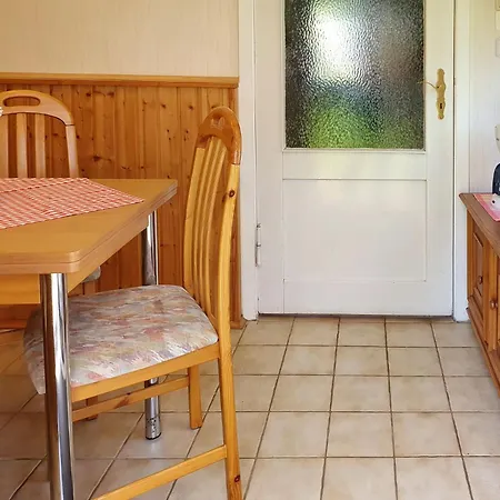 Schulz Ferienzimmer 1 * Prerow